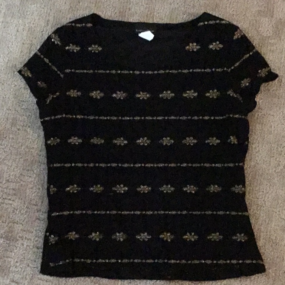 Brittany Black size L blk w/gold Short sleeve top
